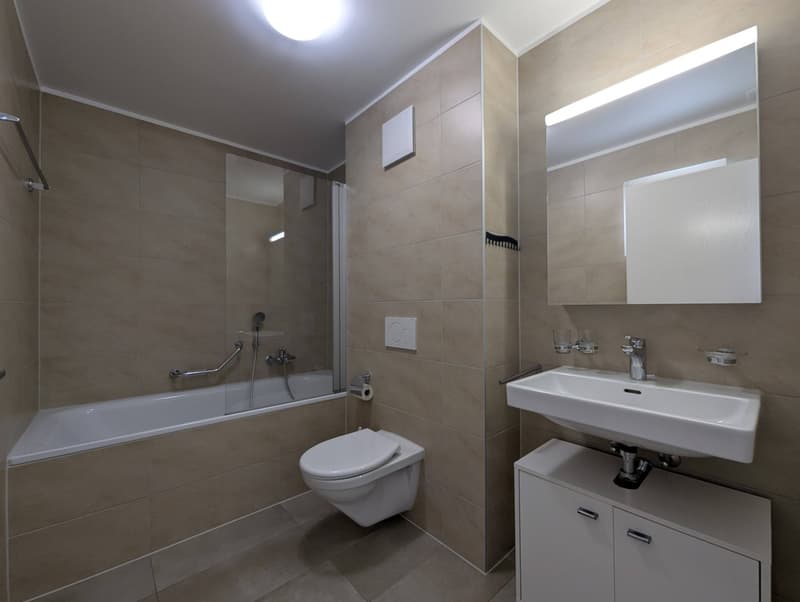 Appartement 3,5 pièces avec balcon et garage box à Sierre  disponible dès le 1er octobre 2026 (8)