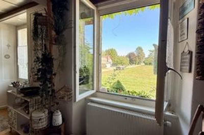 Grosszügiges Bauernhaus mit viel Platz, Garten und Charme: (6)