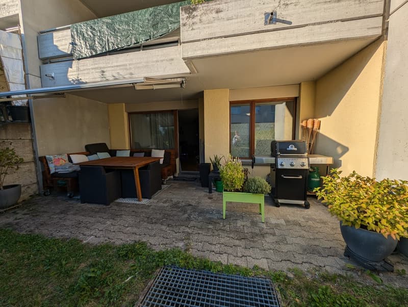 Charming Fully Renovated 3.5-Room Ground-Floor Apartment with Private Garden (13)