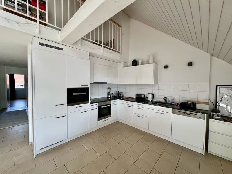 Grosszügige 3.5 Zimmer Dachwohnung (1)