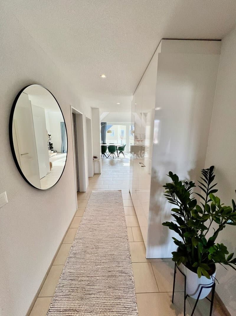 Grosszügige 3.5 Zimmer Dachwohnung (5)