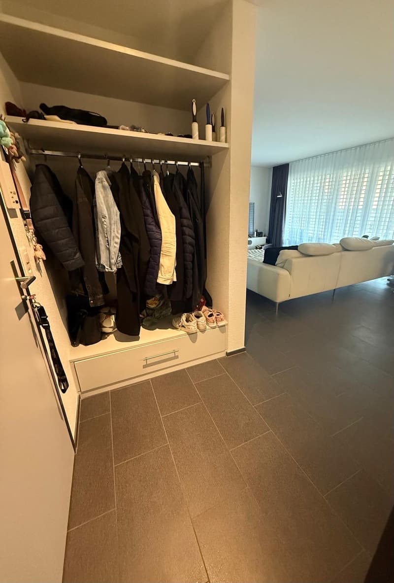 3 1/2-Zimmer Wohnung 2 OG links (2)