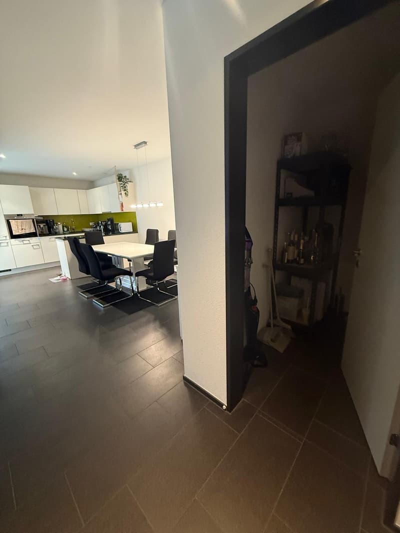 3 1/2-Zimmer Wohnung 2 OG links (1)