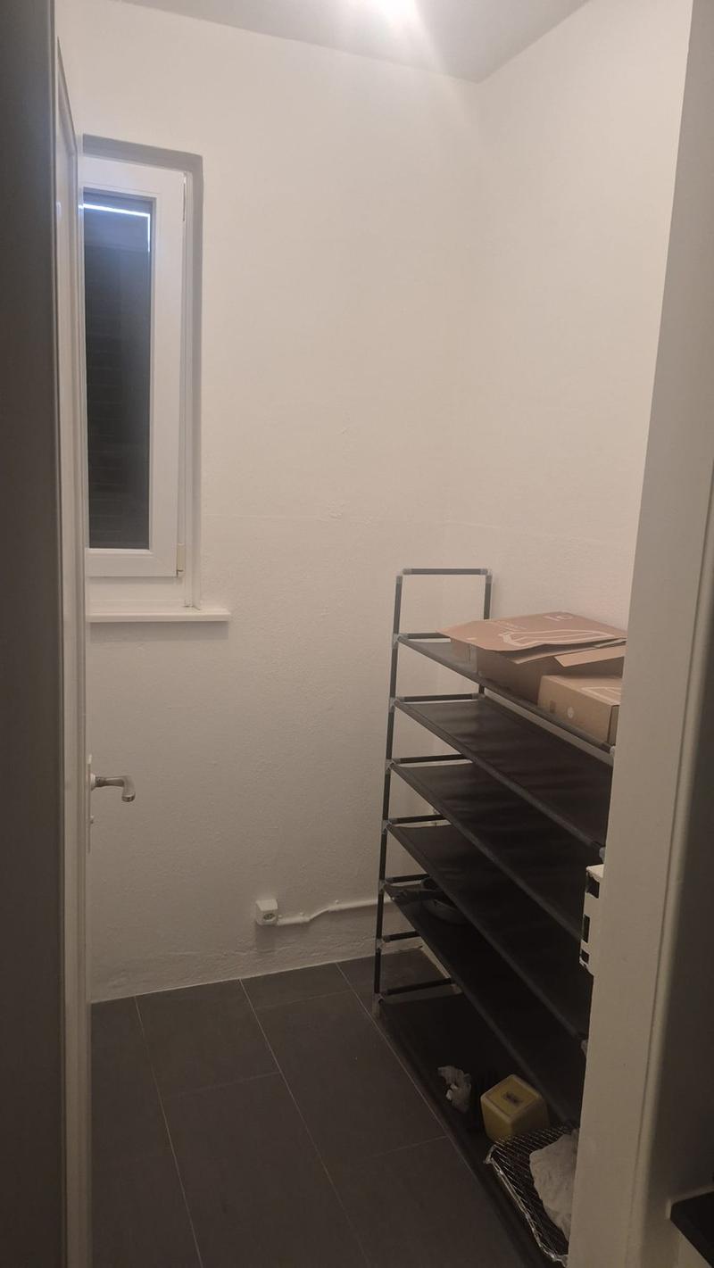 Rent a 3 rooms apartment in Erlenbach ZH (3)