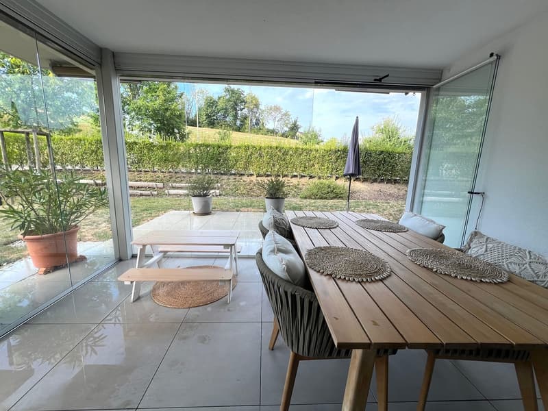 4,5-Zimmer-Wohnung mit Wintergarten und grossem Sitzplatz, zentral und ruhig (2)