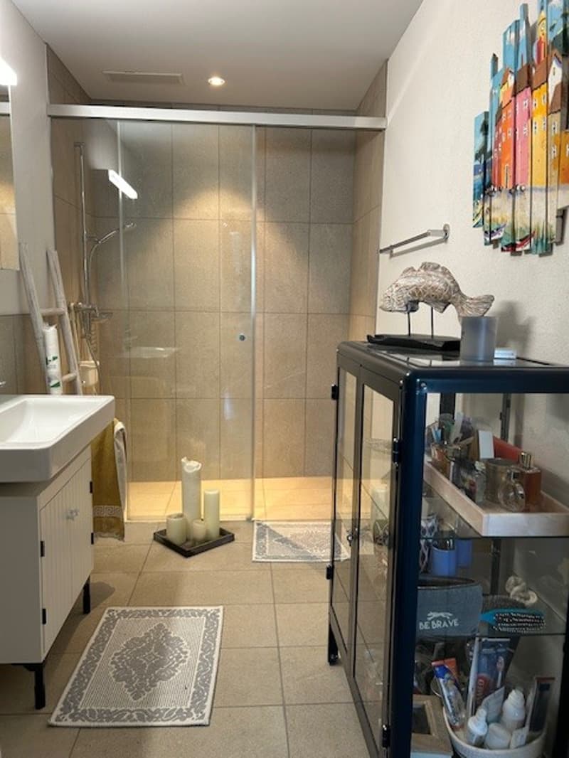 Freundliche, voll möblierte 2.5-Zimmer Wohnung (51.5 m²) mit Seesicht zur Untervermietung in Horgen Oberdorf (6)