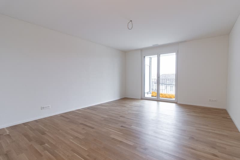 Moderne 2,5-Zimmerwohnung mit Balkon in Trimbach (4)