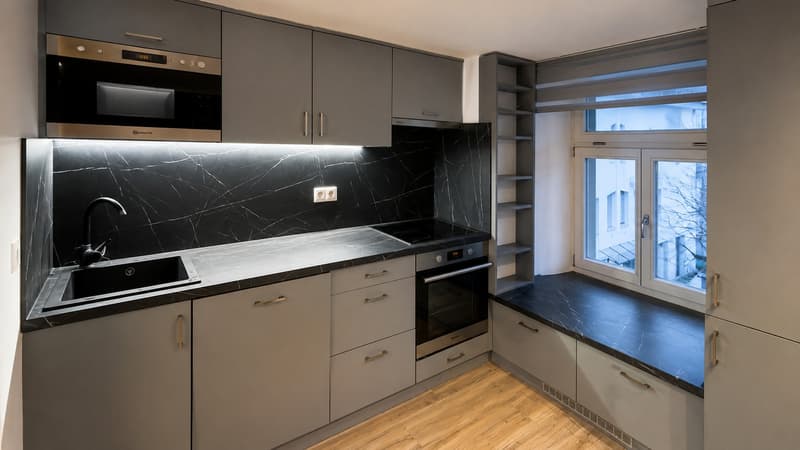 Modernes Zimmer in Klingnau möbliert, hell & mit schöner Garten-Terrassennutzung (2)