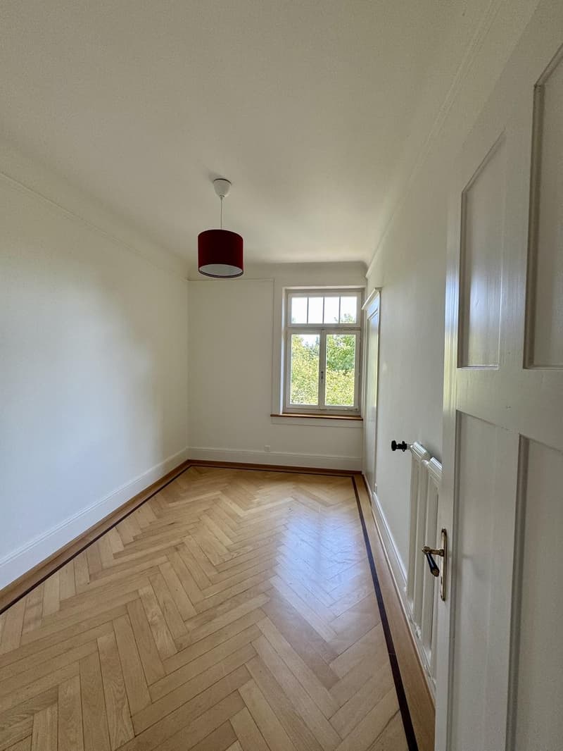 Helles Zimmer mit eigenem Büro in schöner Altbau-WG, Kreis 6, nähe ETH (3)