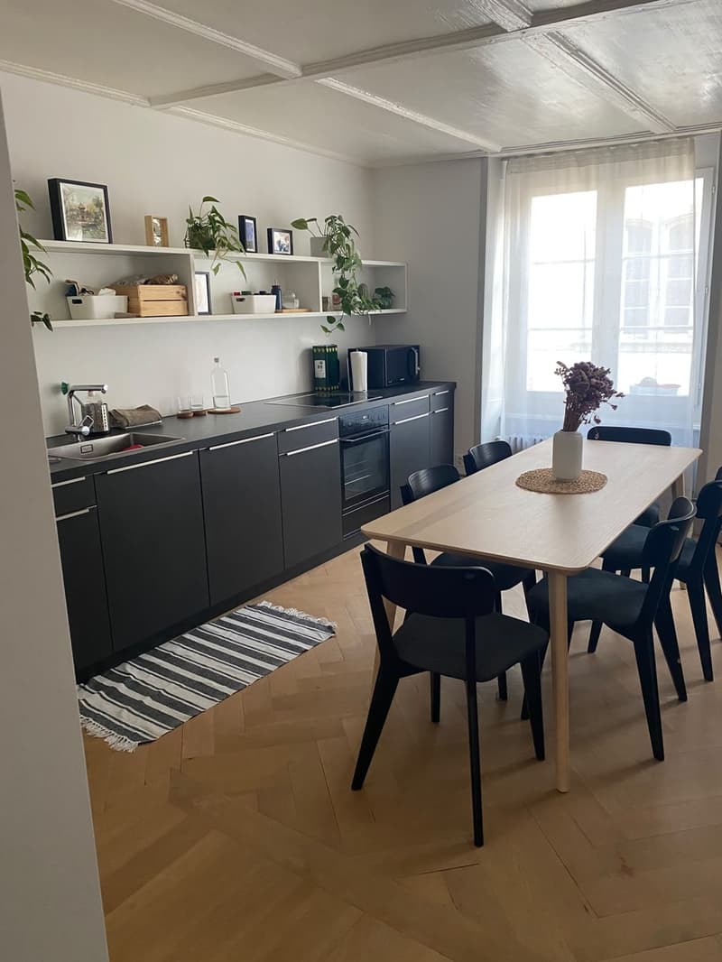 Charmante 3.5 Zimmer - Altstadtwohnung  zentral & cozy (2)