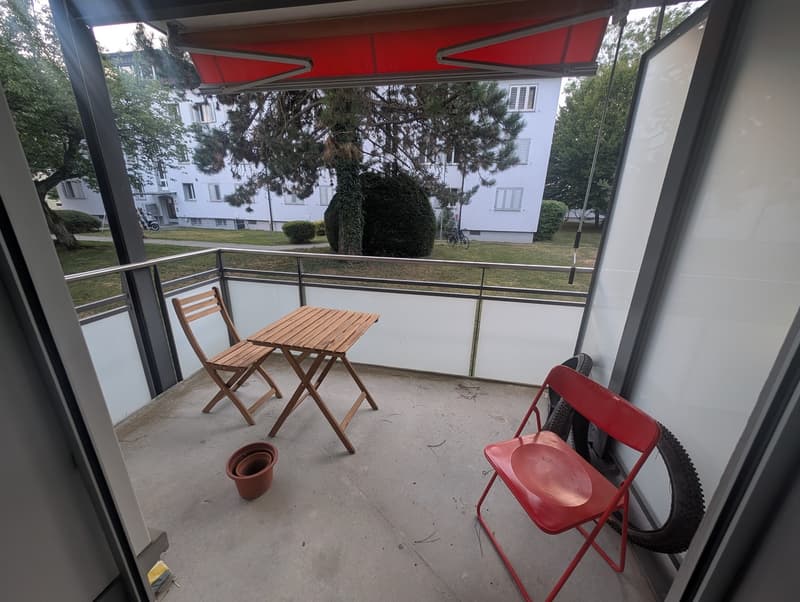 2.5 in Beautiful Quiet Wiedikon Neighborhood, close to Trame (2)