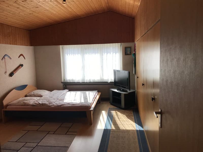1 Zimmer mit WC/Dusche - ohne Küche - möbiliert - mit Internet (2)