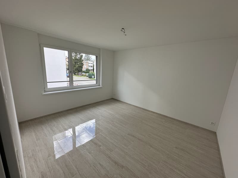 Moderne 2.5-Zimmer-Neubauwohnung mit Balkon in Dübendorf ab 1.10.2026 (oder nach Vereinbarung) (3)