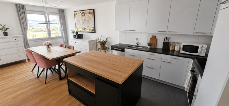 Günstige 5.5 Zimmerwohnung mit Aussicht (2)