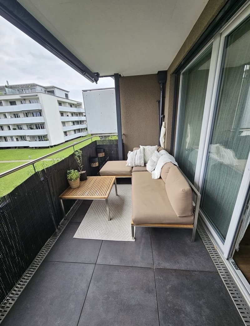 Exklusive 2.0 Zimmer-Wohnung in Pfäffikon ZH (6)