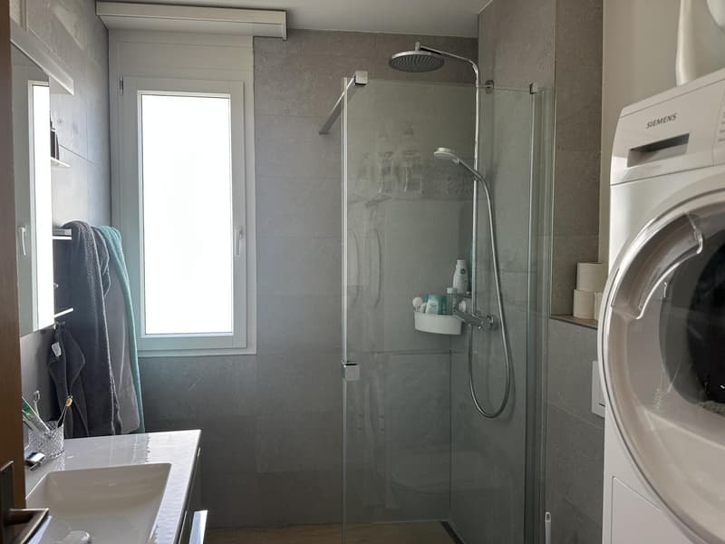 Helle 4-Zimmerwohnung mit Balkon im 4. Stock (11)