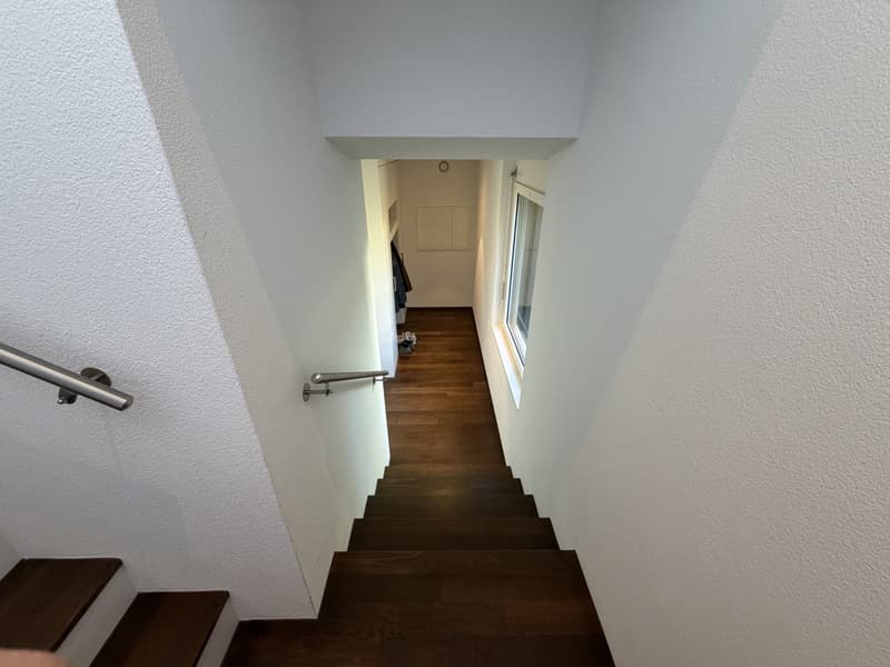 Lichtdurchflutete 4.5-Zimmer-Attikawohnung mit zwei grosszügigen Terrassen in Winterthur (12)