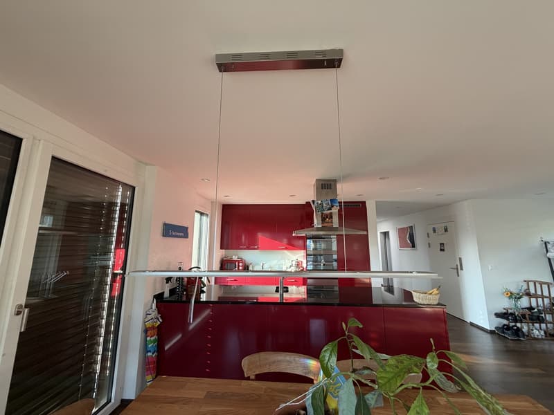 Lichtdurchflutete 4.5-Zimmer-Attikawohnung mit zwei grosszügigen Terrassen in Winterthur (5)