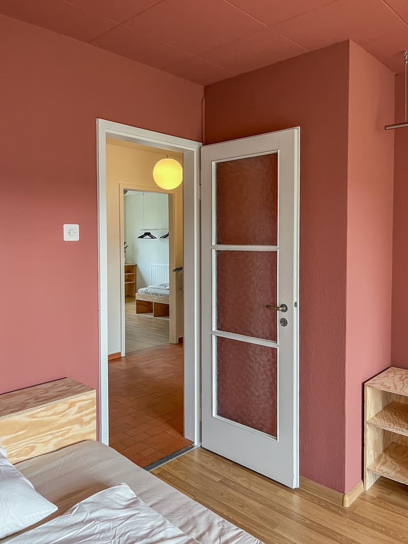 Fully Furnished Rooms in Friendly 3-Person Flatshare (3)