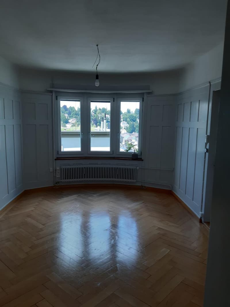 4.5 Zimmerwohnung (4)