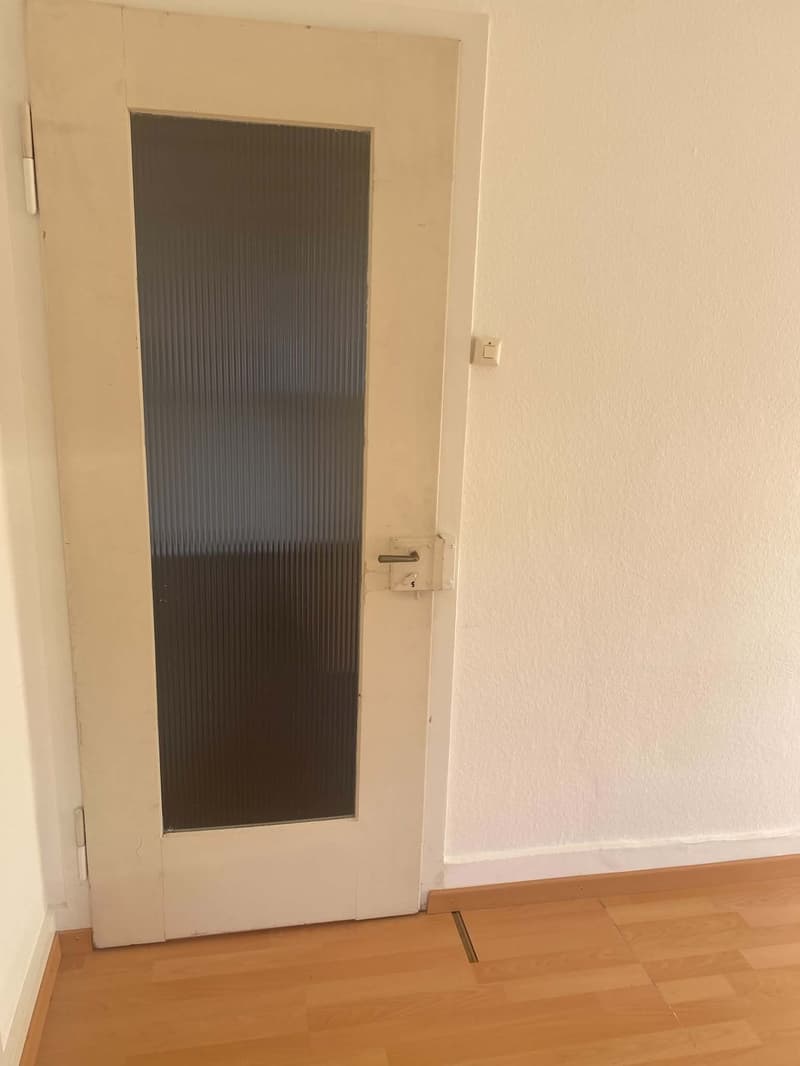 Rent a room in a shared flat in Altstetten Nov 4, 2026 To march 2027 (4 months) (4)