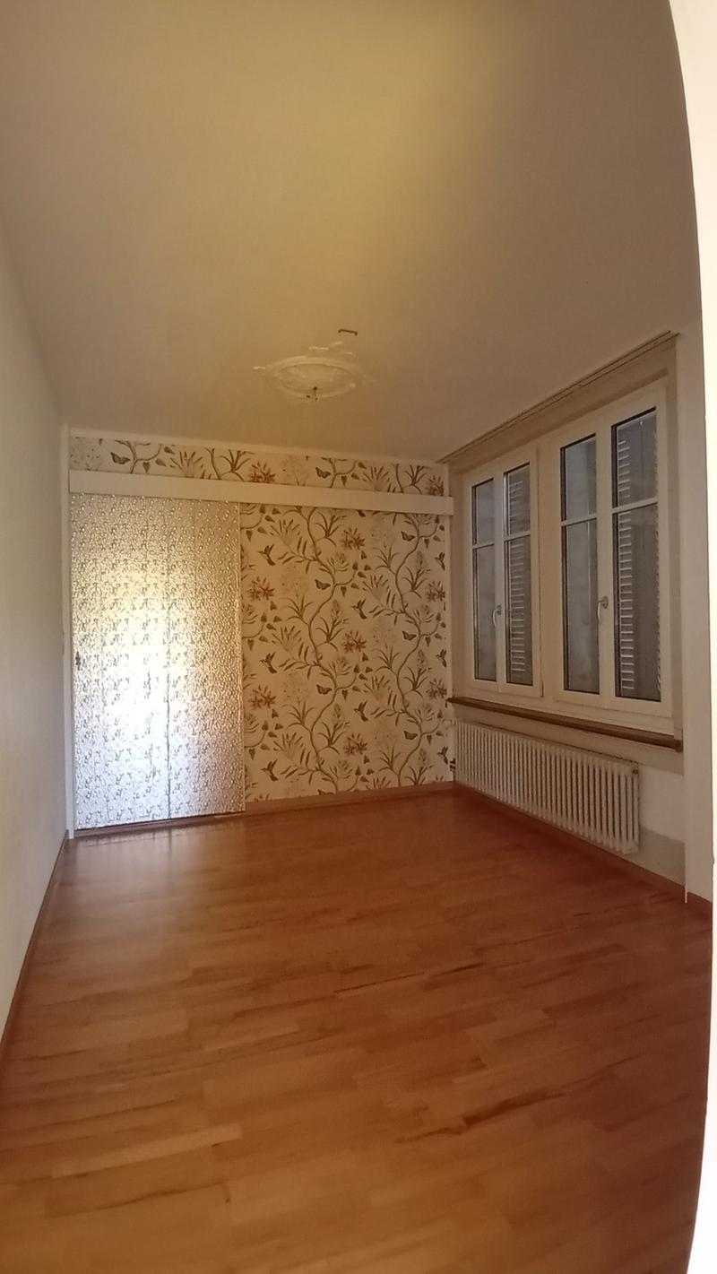 "Gartenwohnung Thun 4.5 Zimmer im grünen" (3)