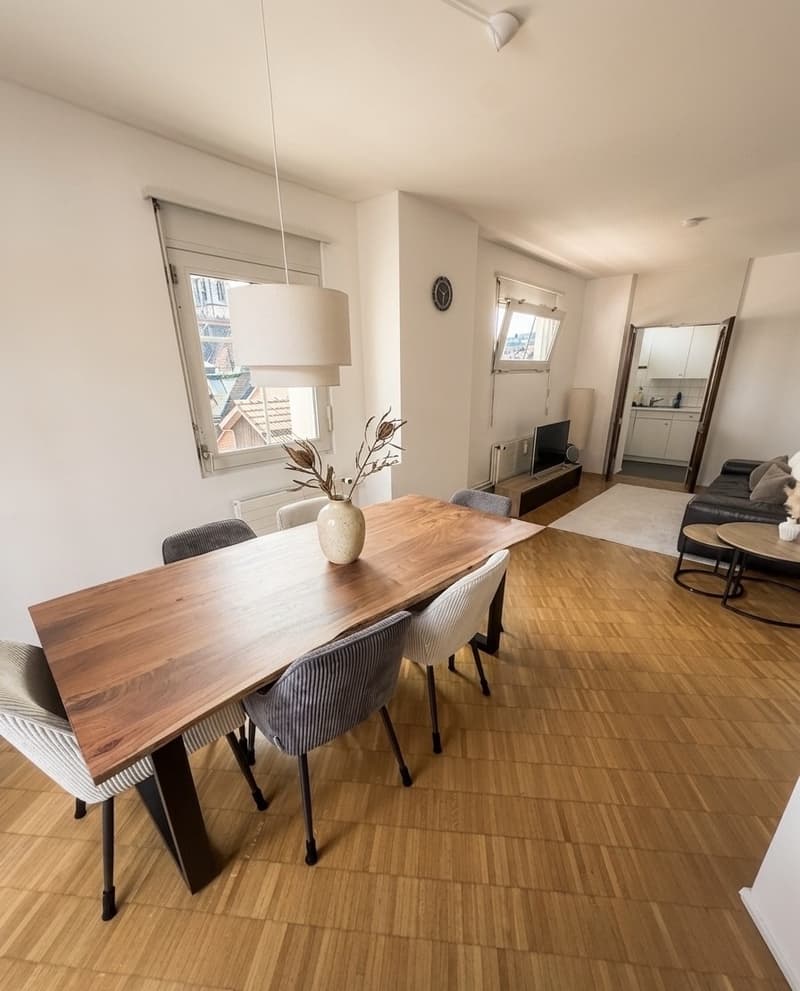 Grosszügige 4.5-Zimmer-Wohnung mit Balkon im Zentrum von St. Gallen ab 1. September (2)