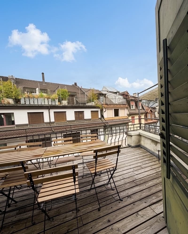 Grosszügige 4.5-Zimmer-Wohnung mit Balkon im Zentrum von St. Gallen ab 1. September (7)