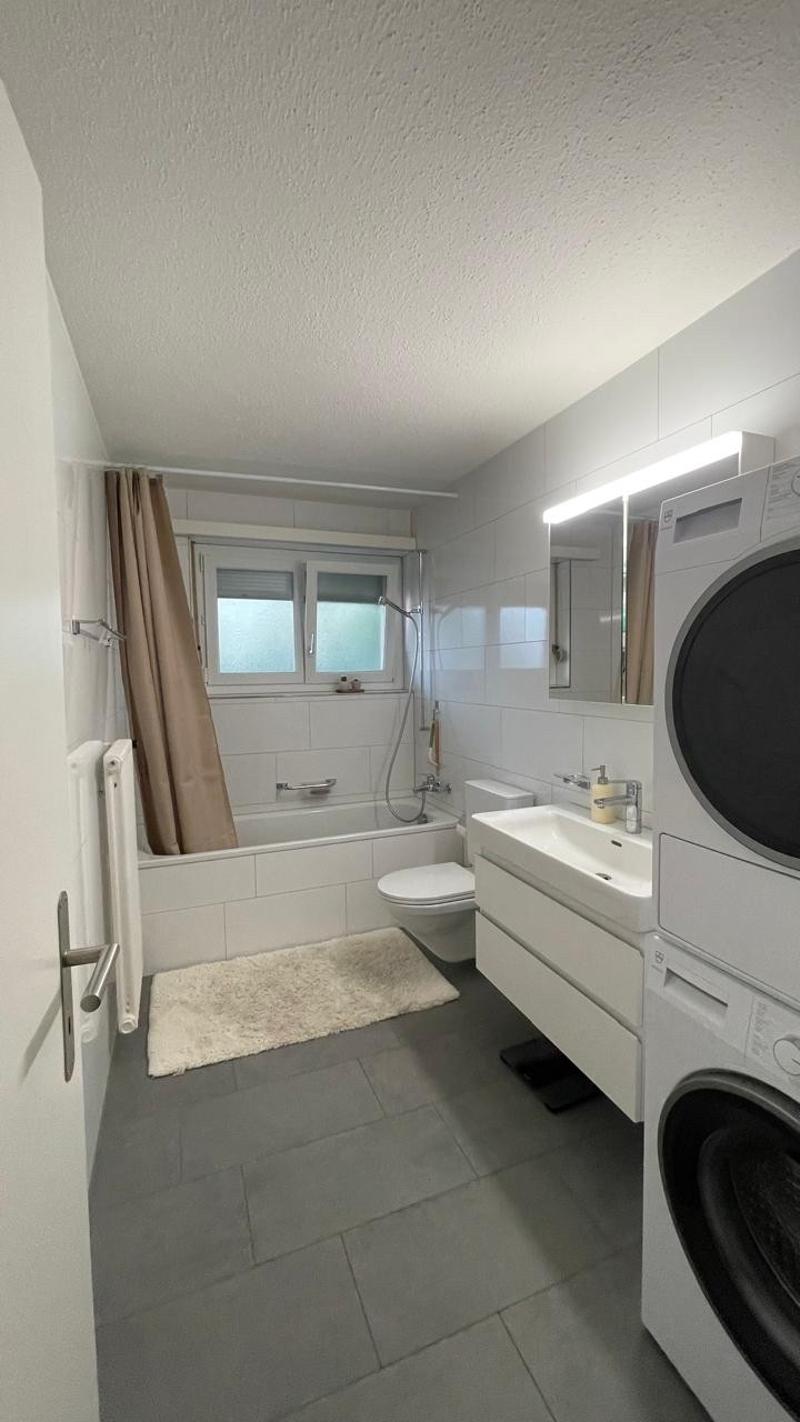 Lichtdurchflutete 4.5-Zimmer-Wohnung mit 127 m² & Wintergarten in Horgen (3)