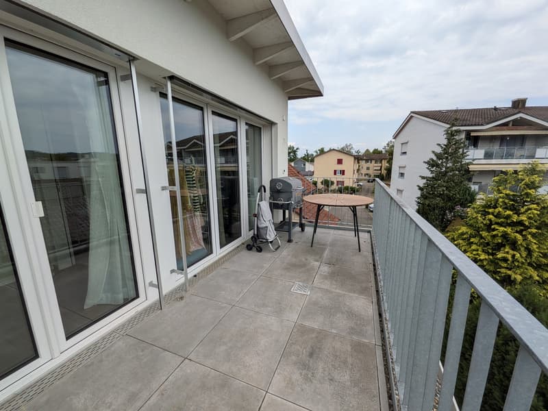Helle, moderne 2.5-Zimmerwohnung in Bülach (7)