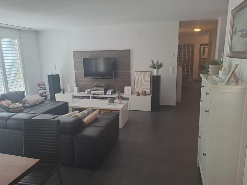 Suche Mitbewohner,-in 30-60 jährig (2)