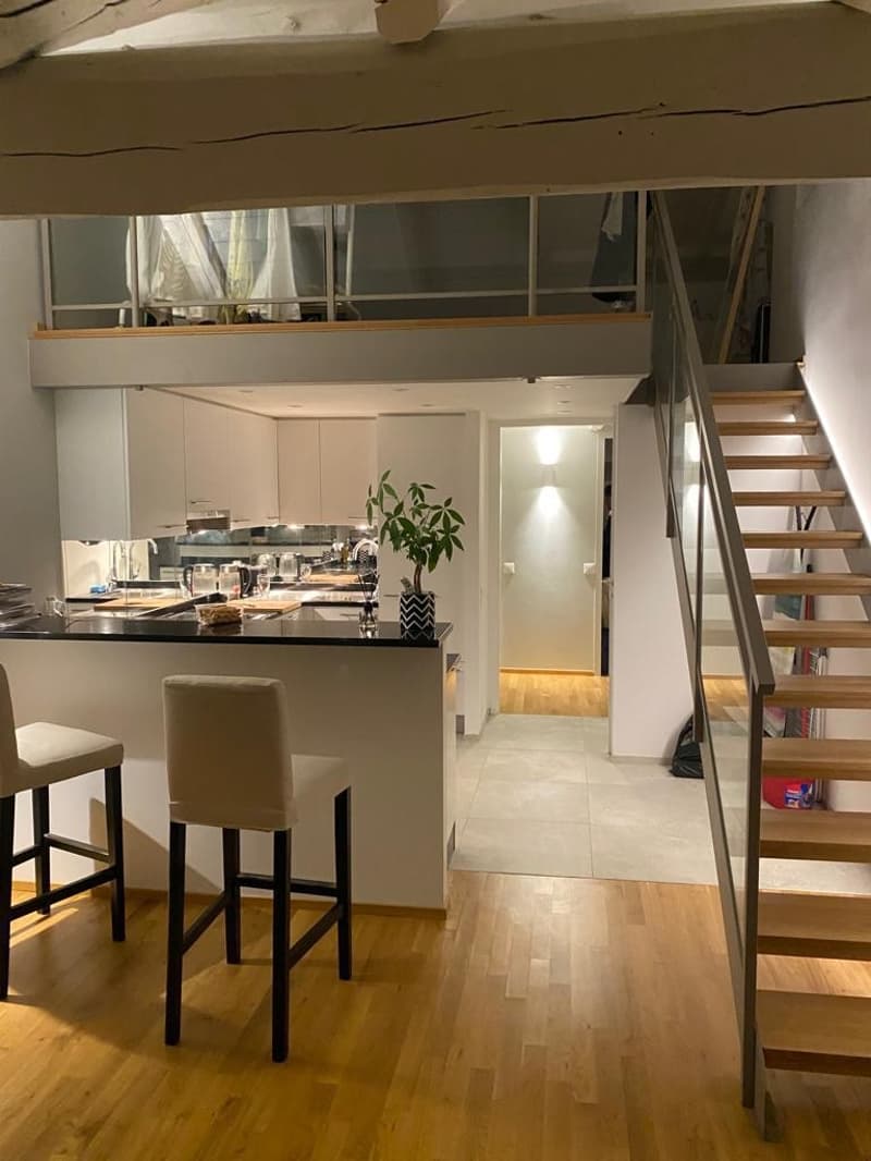 Stunning 4-room apartment with mezzanine - near Old Town (5)