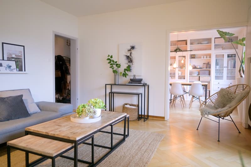 Wohnung bis 31.7.29 unmöbliert (3 Zimmer + Balkon) (1)