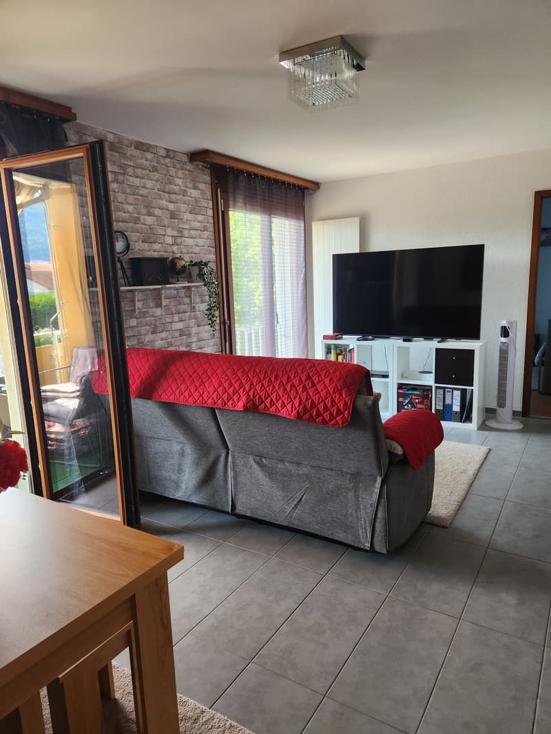 URGENT Reprise de bail 3 pièces à Aigle 2 chambres 2 balcons (2)