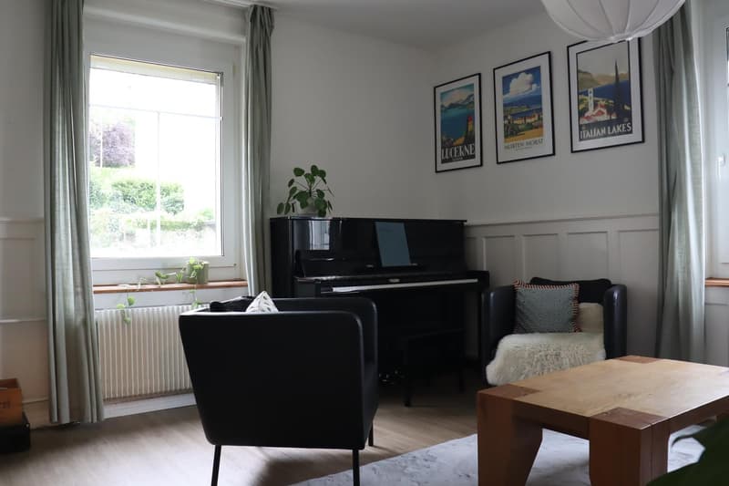 Stilvolle 4.5 Zimmer Wohnung (3)