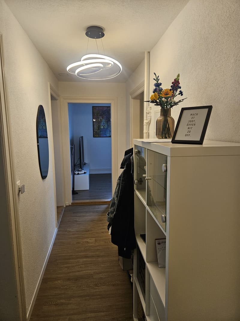 Stilvolle 4.5 Zimmer Wohnung (8)
