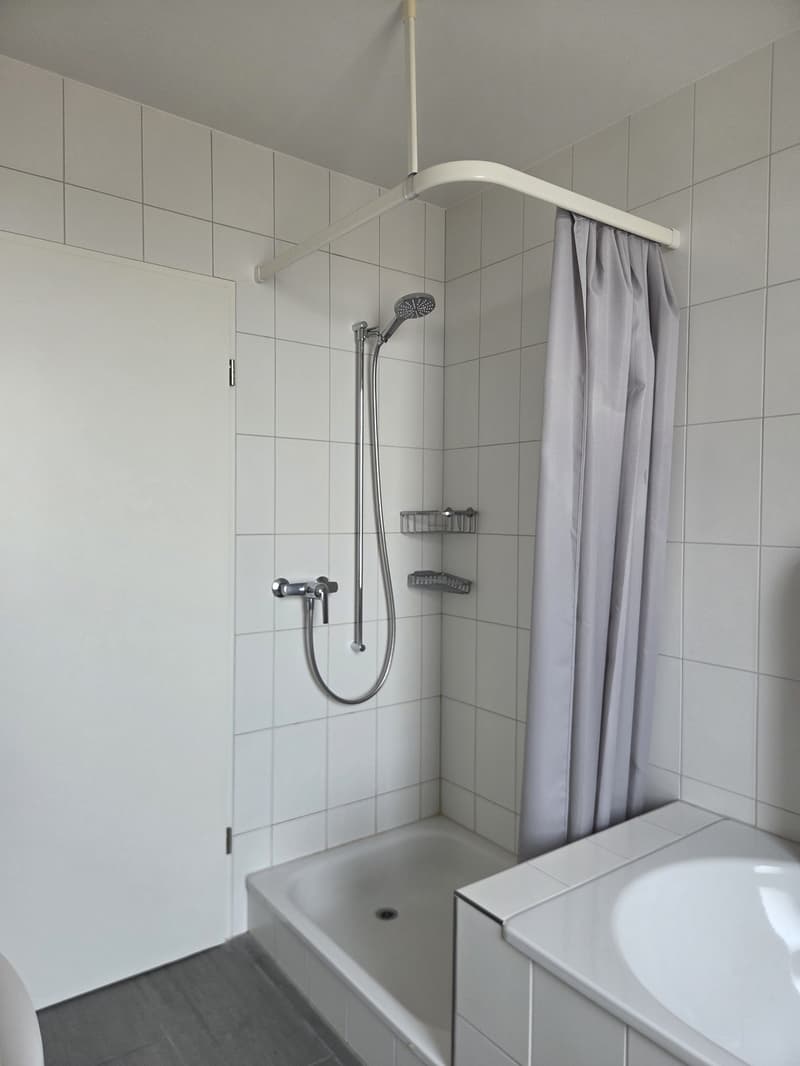 Nachmieter für helle 3.5-Zimmer-Wohnung mit Loggia an guter Lage in Suhr AG gesucht (11)
