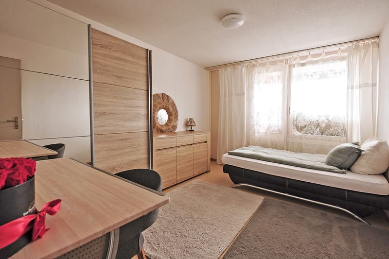 Ruhiges WG-Zimmer zu vermieten. (2)