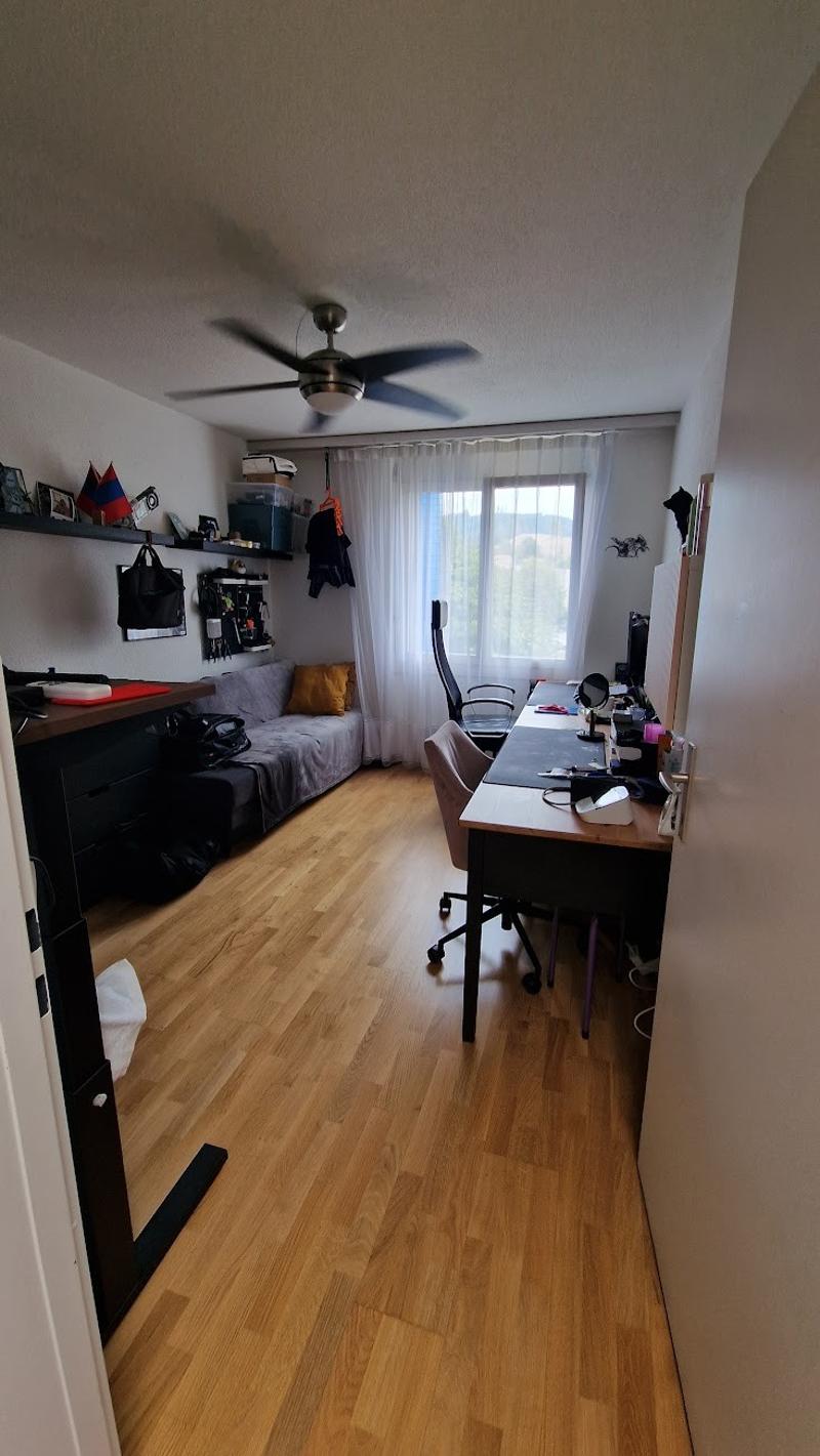 4 ½ Zimmer-Wohnung in ruhiger und familienfreundlicher Lage in Stettlen (8)