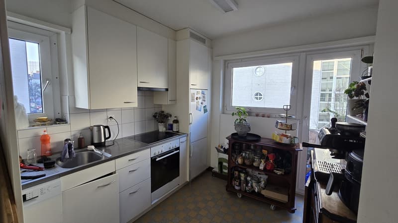 Bright room in Oerlikon (7)