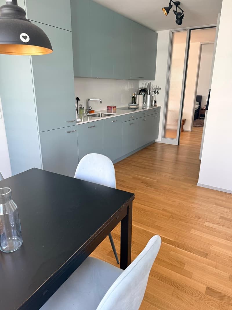 * Moderne 4.5-Zimmer-Wohnung an der Buckhauserstrasse in Zürich-Altstetten (3)