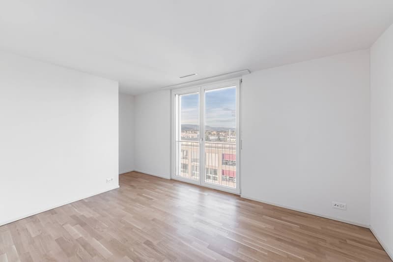 Schöne 4.5 Zimmer Wohnung an zentraler Lage (1)