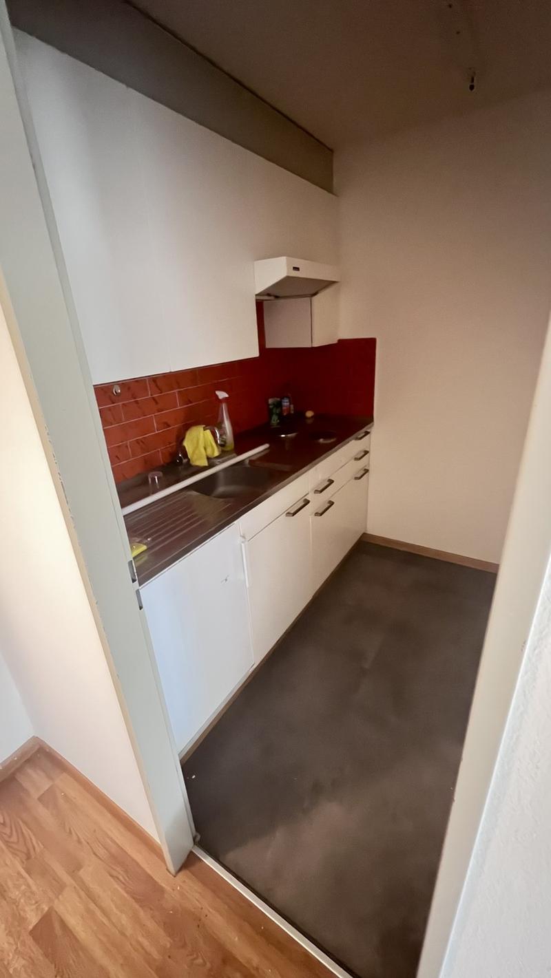 1 1/2 Zimmer Wohbung Nachmieter gesucht (3)