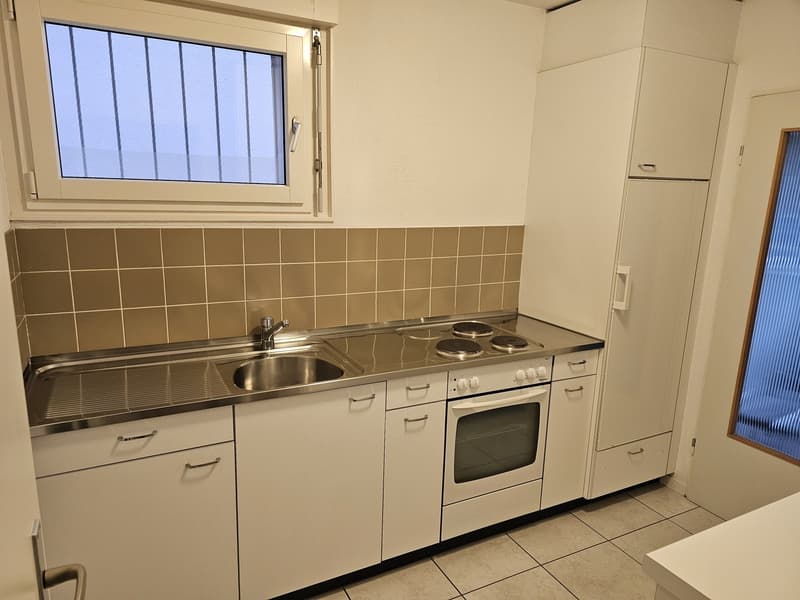 Nachmieter gesucht für helle 2,5 Zimmerwohnung (4)