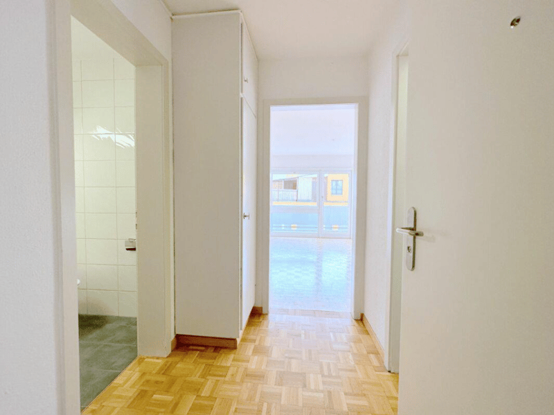 Schöne 2-Zimmerwohnung an zentraler Lage (1)