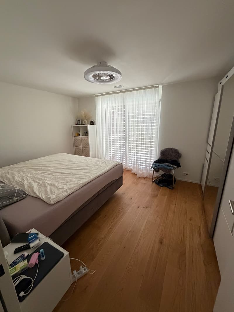 Wunderschön 3 1/2 Zimmer Wohnung mit 50m2 Balkon, sowie Garten (8)
