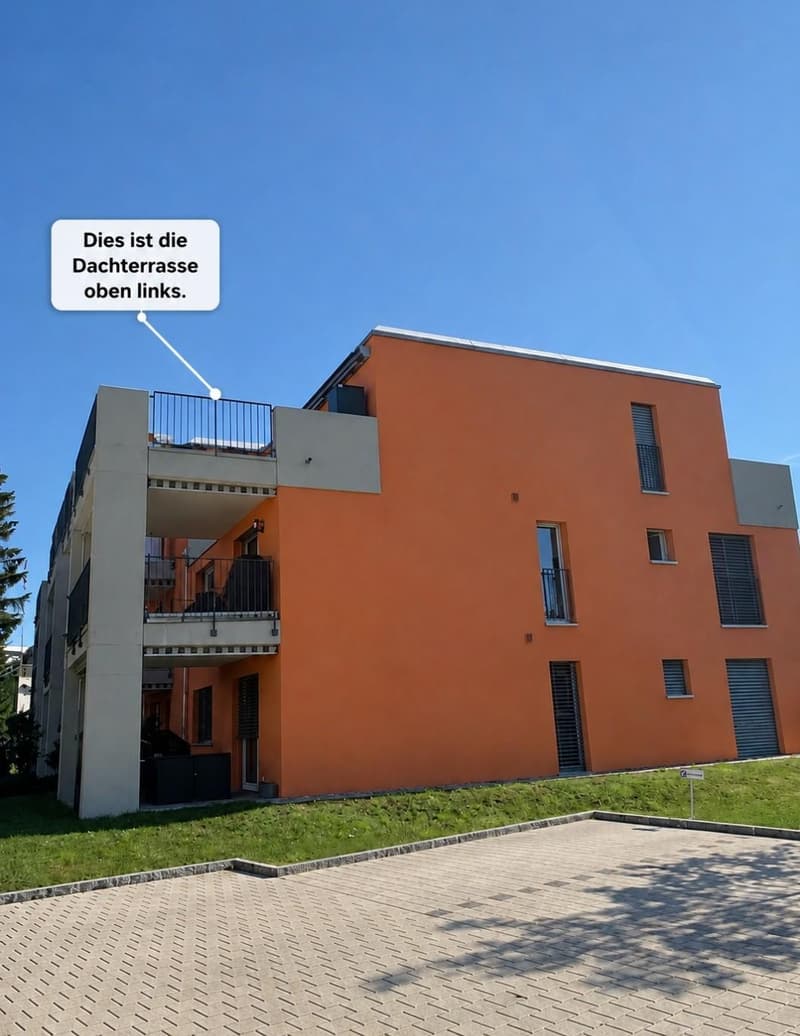 Attiko helle und grosszügige Wohnung ideal für alle, die Ruhe und Natur lieben. (2)