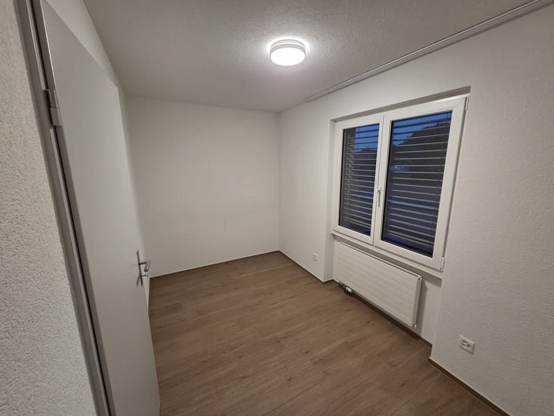 WG Zimmer, 8371 Busswil (5)