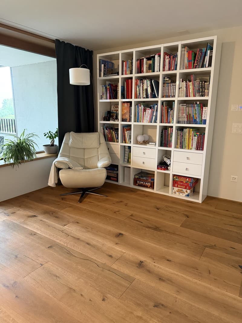 4 ½ Zimmer-Wohnung, 8852 Altendorf (3)