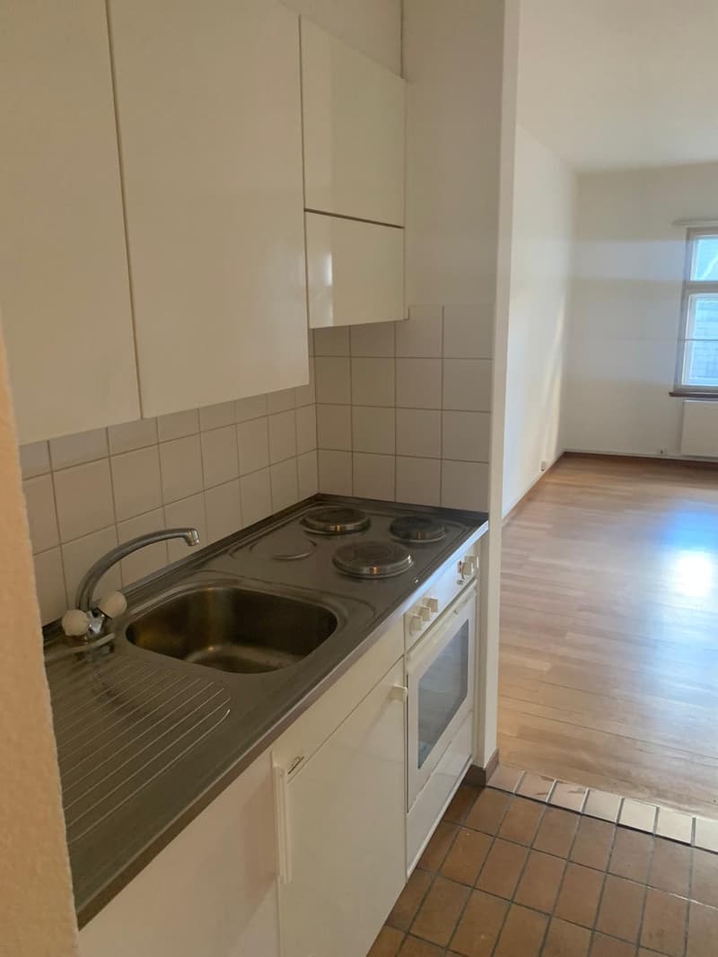 Kitchen (opens on living room)